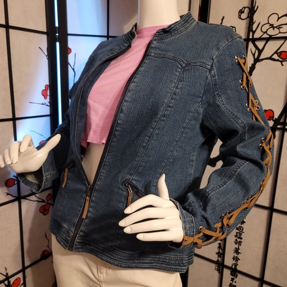 LAL (LIVE A LITTLE) LADIES WASHED DENIM SHOT JACKET SUEDE ART DESIGN/SIZE MEDIUM - Picture 7 of 16